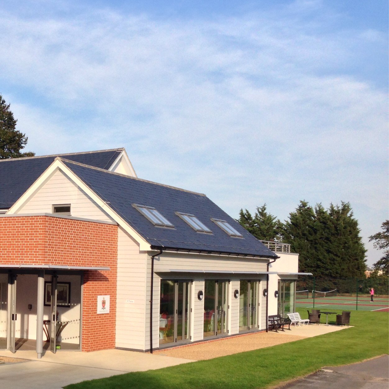 6 new tennis courts, 3 with floodlights, 2 squash courts, snooker room, changing rooms, , restaurant, 2 bars & function room. Coach Tom Perry