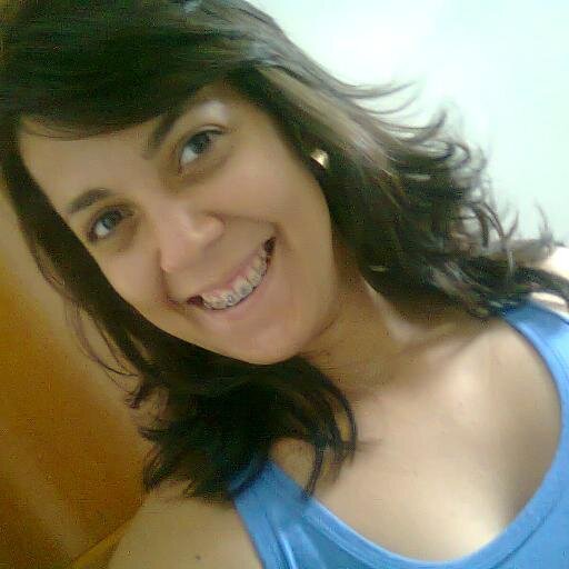 Quem me machuca me faz forte, quem me critica me faz importante, quem me inveja me faz valioso!!!!