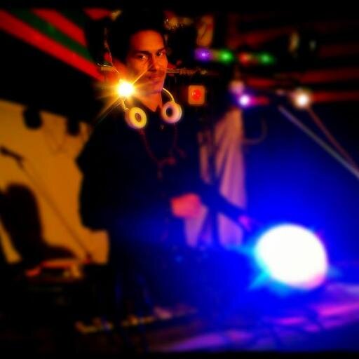 Me?????
For the EDM, Of the EDM, By the EDM!