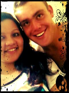 NαO soou Peerfeeitα, nem doonα dα veerdαdee.
Maaiis, soouu doonα dee miim, doonα dass miinhαs voontααdees.