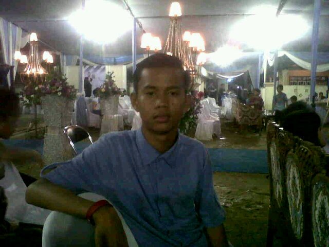 RobertoLeMario's profile picture. Tiaputrifransiska you're my everything ♥.for you and always you