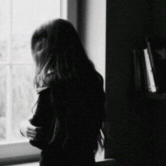حسابي الجديد ، لِمن أراد .. بائِسہ @Meera_sl