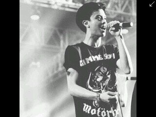 unusual fans. adore bisma by our way. still adore him, more and more♥