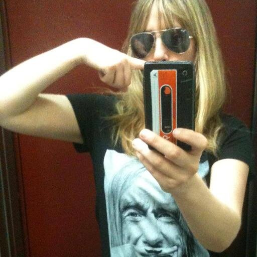 lagoldenlady's profile picture. Soy yo e son eu e con iso xa me complico suficiente.