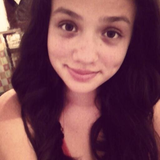 THIS TWITTER ARE WITH PROBLEMS ! follow @rhymeandpoetry_ is my new twitter and official :) thanks xx