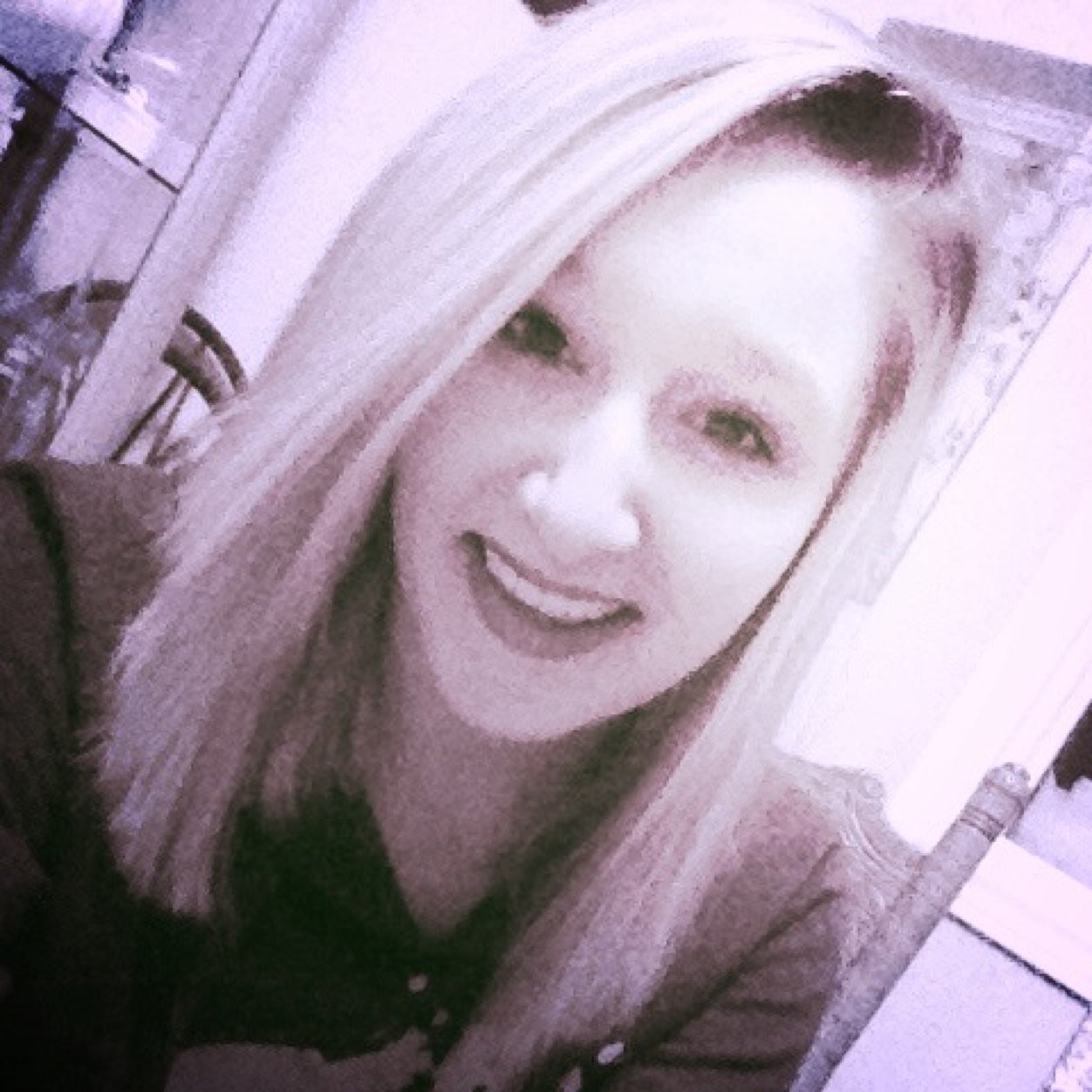 -amberleigh, 20 years young, love music, current city london ontario.