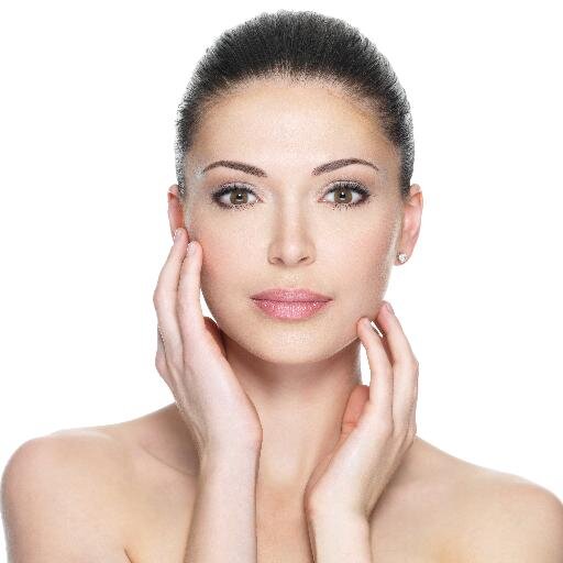 Eclipse MicroPen™ is a revolutionary cordless micro-needling device used by skincare professionals all over the world. Currently not for sale in US. #MicroPen