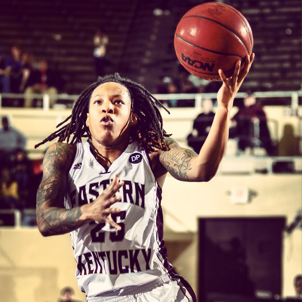 steady visualizing how the crown gon fit #ekuwbb25