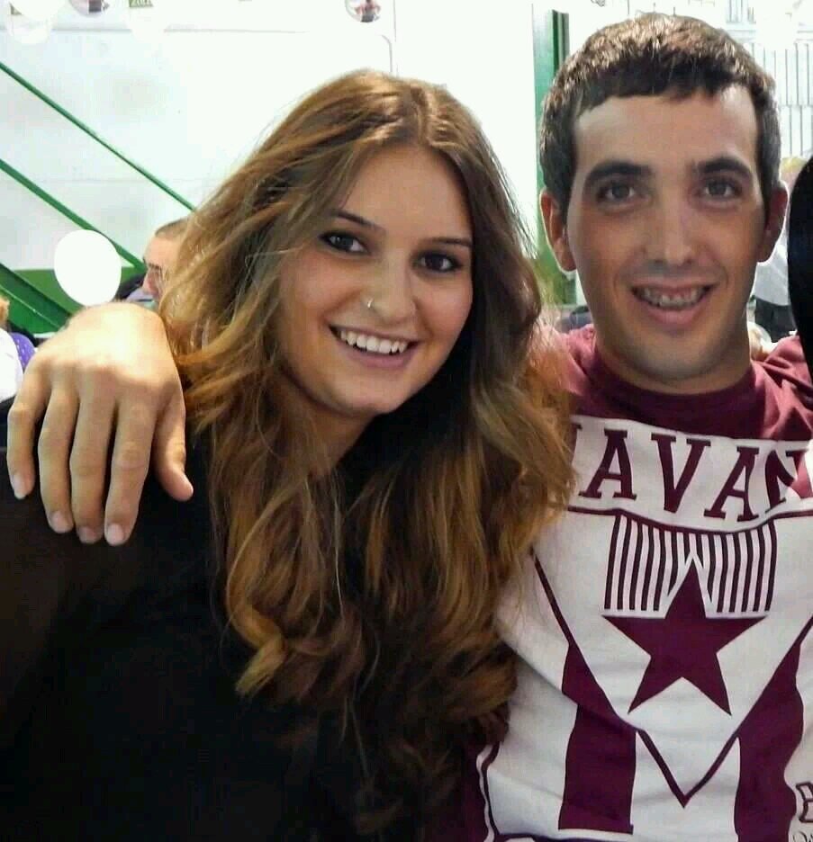Estudiante de Enfermería en la UCA.
De Conil uno de los lugares más bonitos. Enamorada de él. Quien siembra esfuerzo recoge éxito!