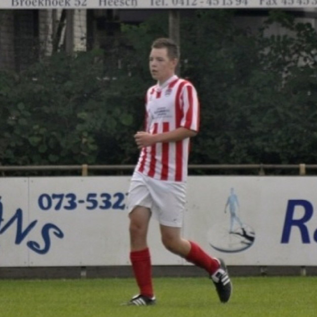 remonvs98's profile picture. Tbl-5Havo -Nooit Gedacht A1 -Feyenoord' 