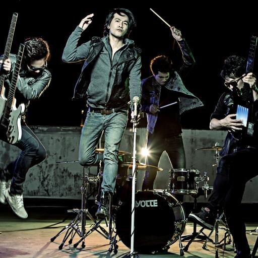 RomeoRobotBand's profile picture. พวกเรา Romeo Robot ครับ