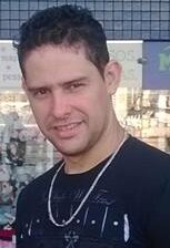E eis que depois de uma tarde de “quem sou eu” e de acordar à uma da madrugada ainda em desespero – eis que às três horas da madrugada acordei e me encontrei.