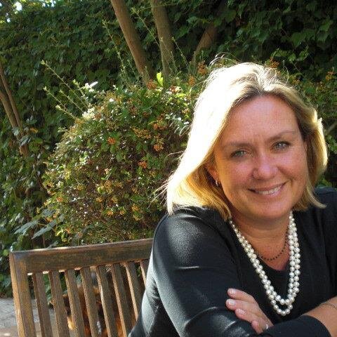 TTillstrand's profile picture. Working at the palace