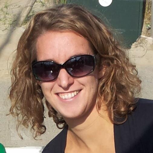 Moeder van 3 ('06 '08 '10) die zoveel mogelijk suikervrij, e-nummervrij, koemelkvrij en glutenvrij wilt leven en alles wat daarbij komt kijken..