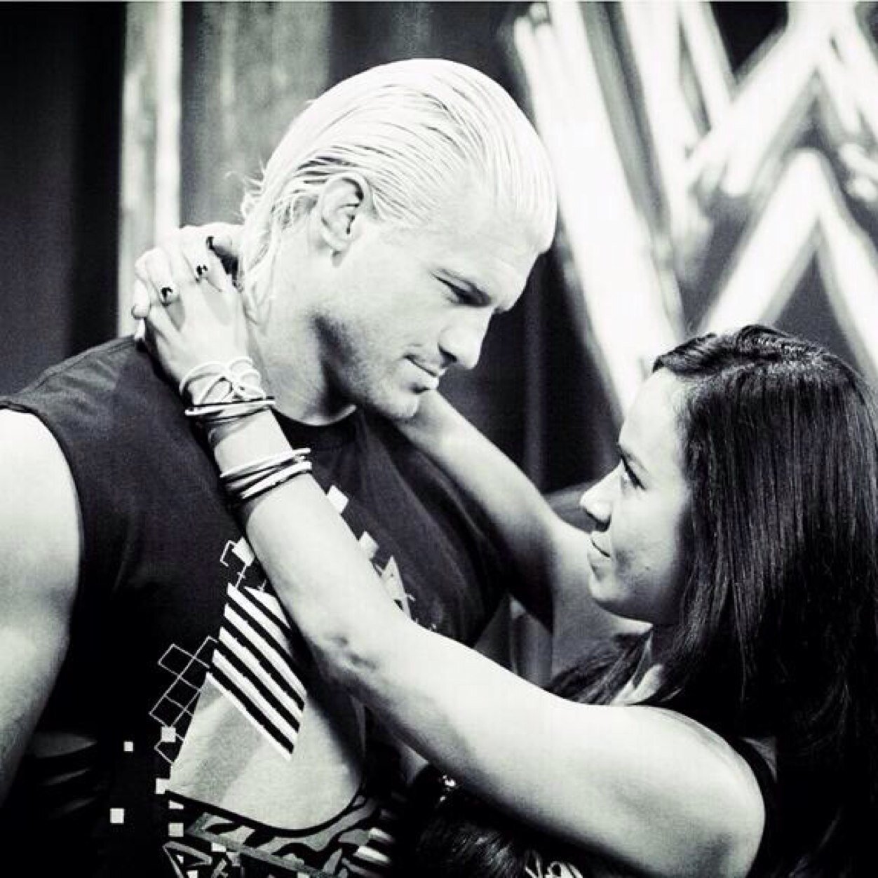 FLandRPcrush's profile picture. DM us a message you want to send to your crush and it will be posted anonymously!