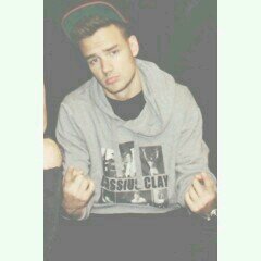 follow @lousterdam x
