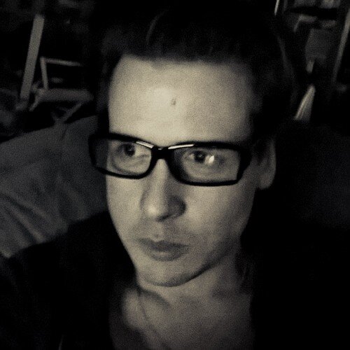 DamageX_Jan's profile picture. Gaming an PC & Xbox SeriesX. Sympathisant von Steam und Microsoft.Zeitzeuge von Alf. Leidgeprüfter HSVer und großer Freund von dummen Sprüchen.❤️ schlägt links.
