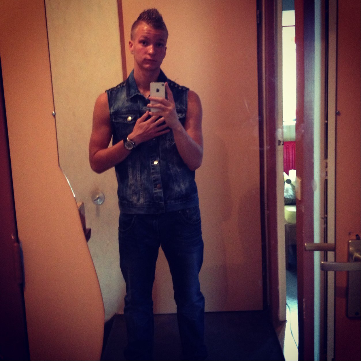 insta ; donovann026