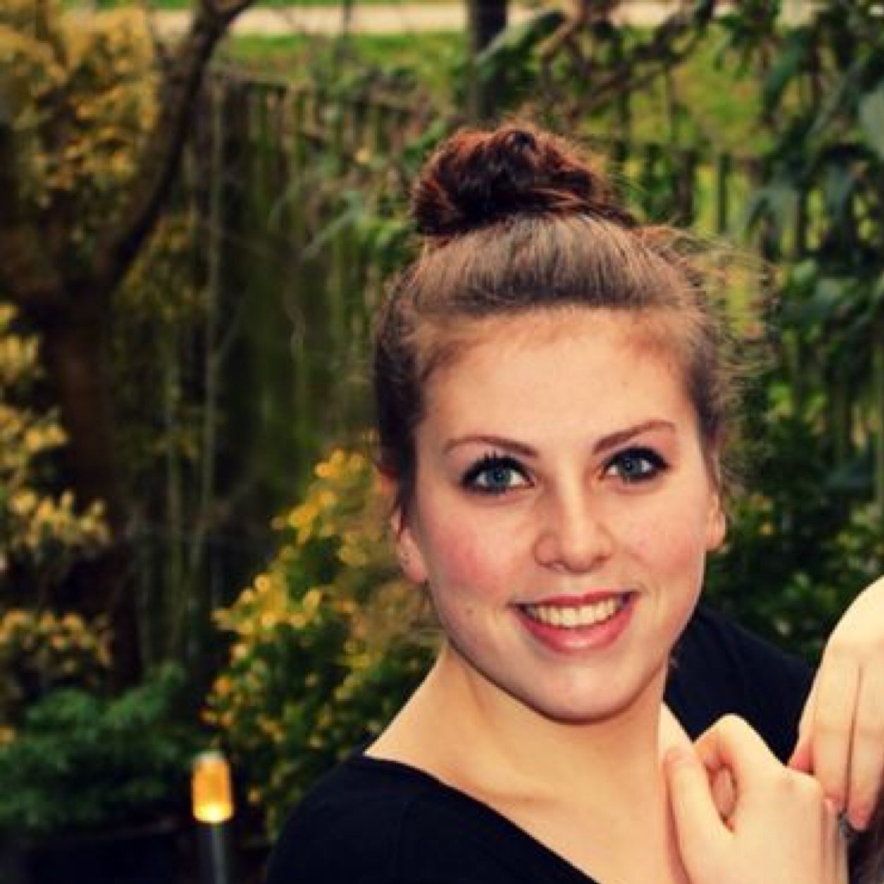 - iloveuumyeverythingkisses @ii_swaglady// #1 Nicole, Valerie, kim,Romy, Felicia, Ilonda, Jill♡♡// 15jaar/ M3A/GvP/waterpolo/010♡/Belieber♡