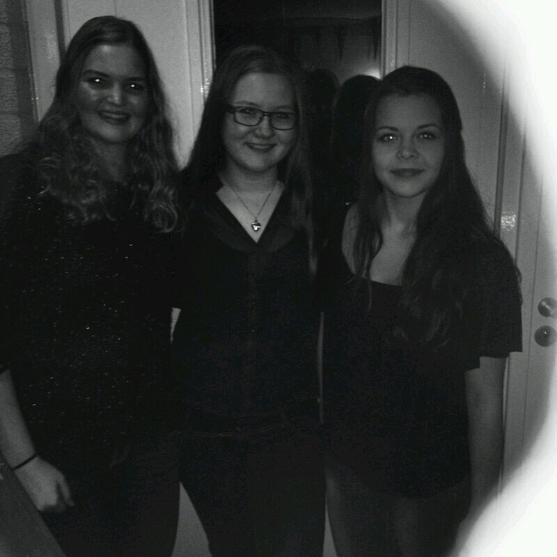 wanssum ~ korfbal ~ toneel ~ one direction ~ 05'01'14 ♡ ~ insta; krissiepoels ~ snap; krissie1999