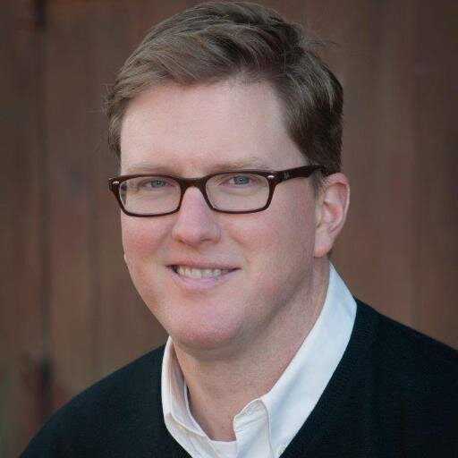 Host of the Born to Design Podcast. DS SOLIDWORKS Marketing. All about Design, Manufacturing and Visualization.
Lives for Family and Basketball.
