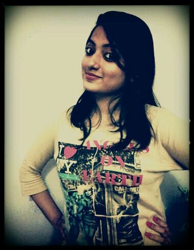 Dancer/lvs shoppng/music lover..