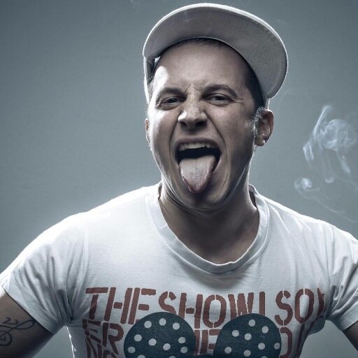 BarberaVittorio's profile picture. follow me on Facebook: https://t.co/SrBXOozqSS
http://t.co/3l1IY87OUo

Instagram: @vittobarbera

Souncloud: https://t.co/kC7BjySYnM