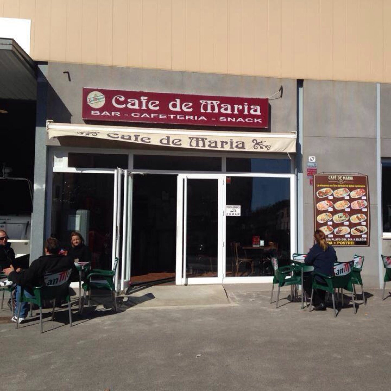 Cafetería situada en el polígono de Son Bugadellas.