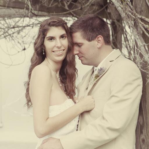 The consciousness of loving and being loved brings a warmth and a richness to life that nothing else can bring.- Oscar Wilde

10.19.13