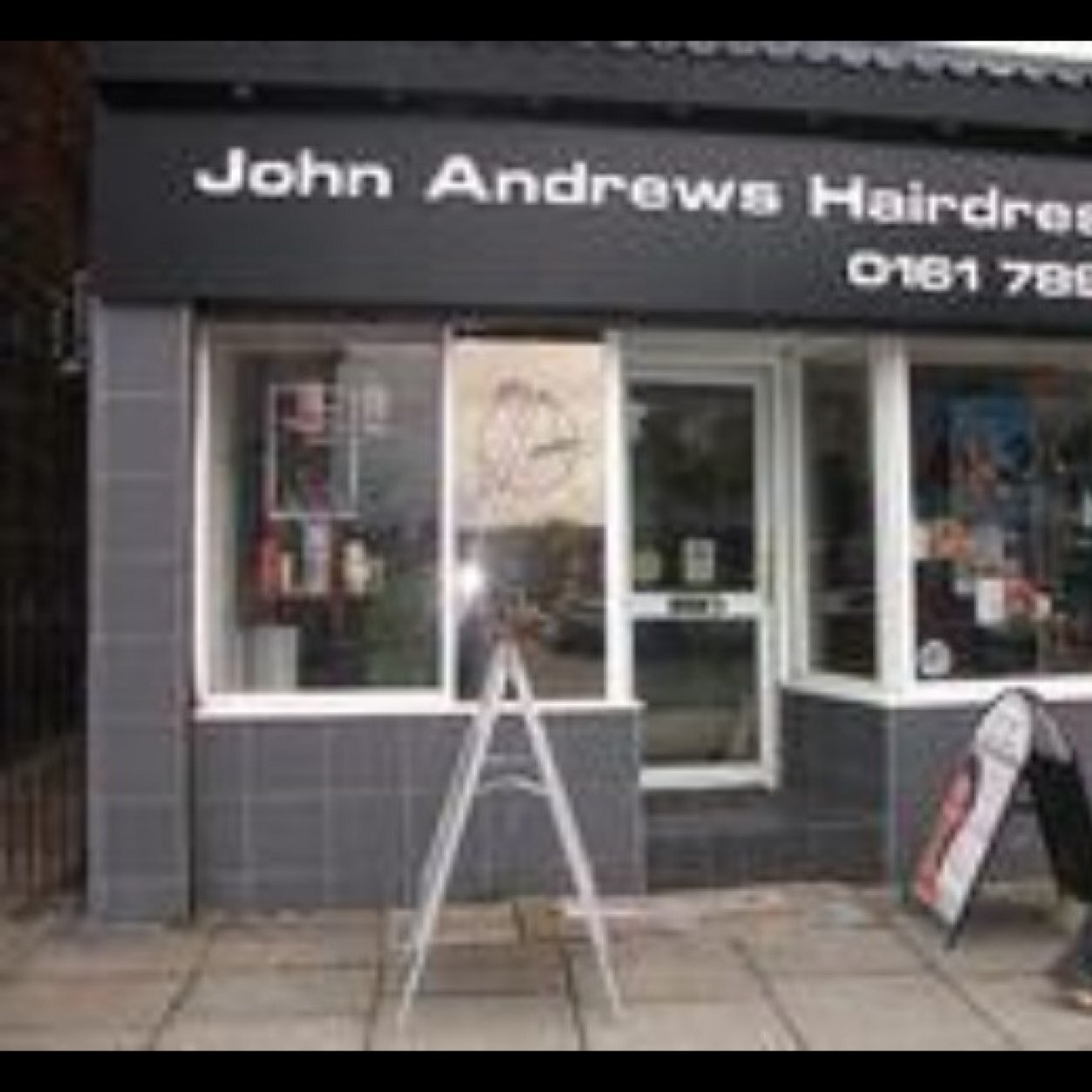 JohnAndrewsHair's profile picture. John Andrews Hair And Beauty Established over 30 years,  0161 789 2511