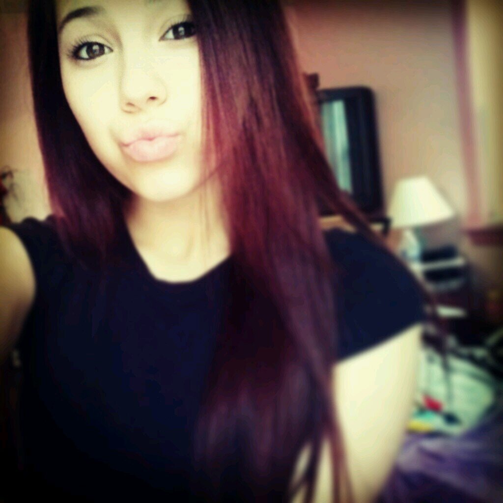 Capricorn ☾. PuertoRican&Portuguese ❤. 16. EPHS, Sophomore. 4/23/13, Michael Medeiros ∞  ...meow