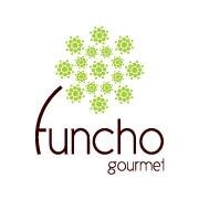 Perca-se num mundo de sabores e sensações proporcionados pelo nosso Restaurante Gourmet.