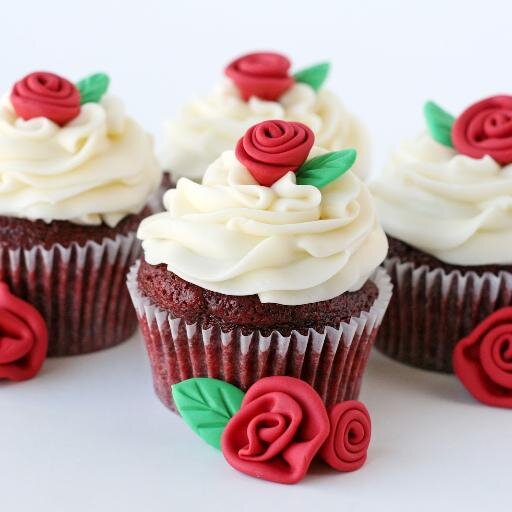 Love absolutely everything related to cupcakes!