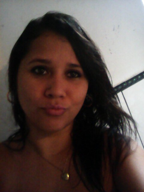 Cada um tem a Ingrid que merece!
Me SeGuE qUe Te SiGo...