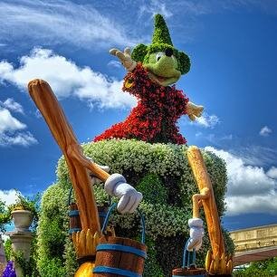 SourcinSorcerer's profile picture. Sourcing sorcerer, looking for unicorns.