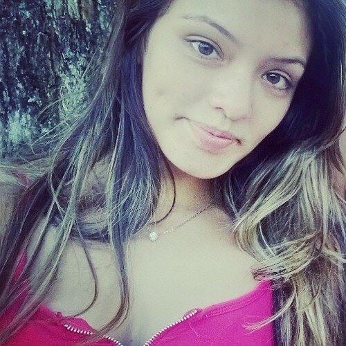 Thifany França , Curitibana , Geminiana , Morena , Simpática , Santinha , Gente boa , Super comportada , Meiga