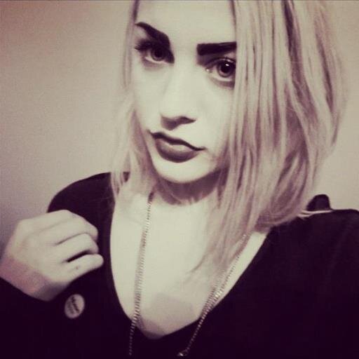 Goth Wino. Don't make it weird. This is Water. @ParkerXander is mine. [NOT REALLY FRANCES. This is a Roleplay account]