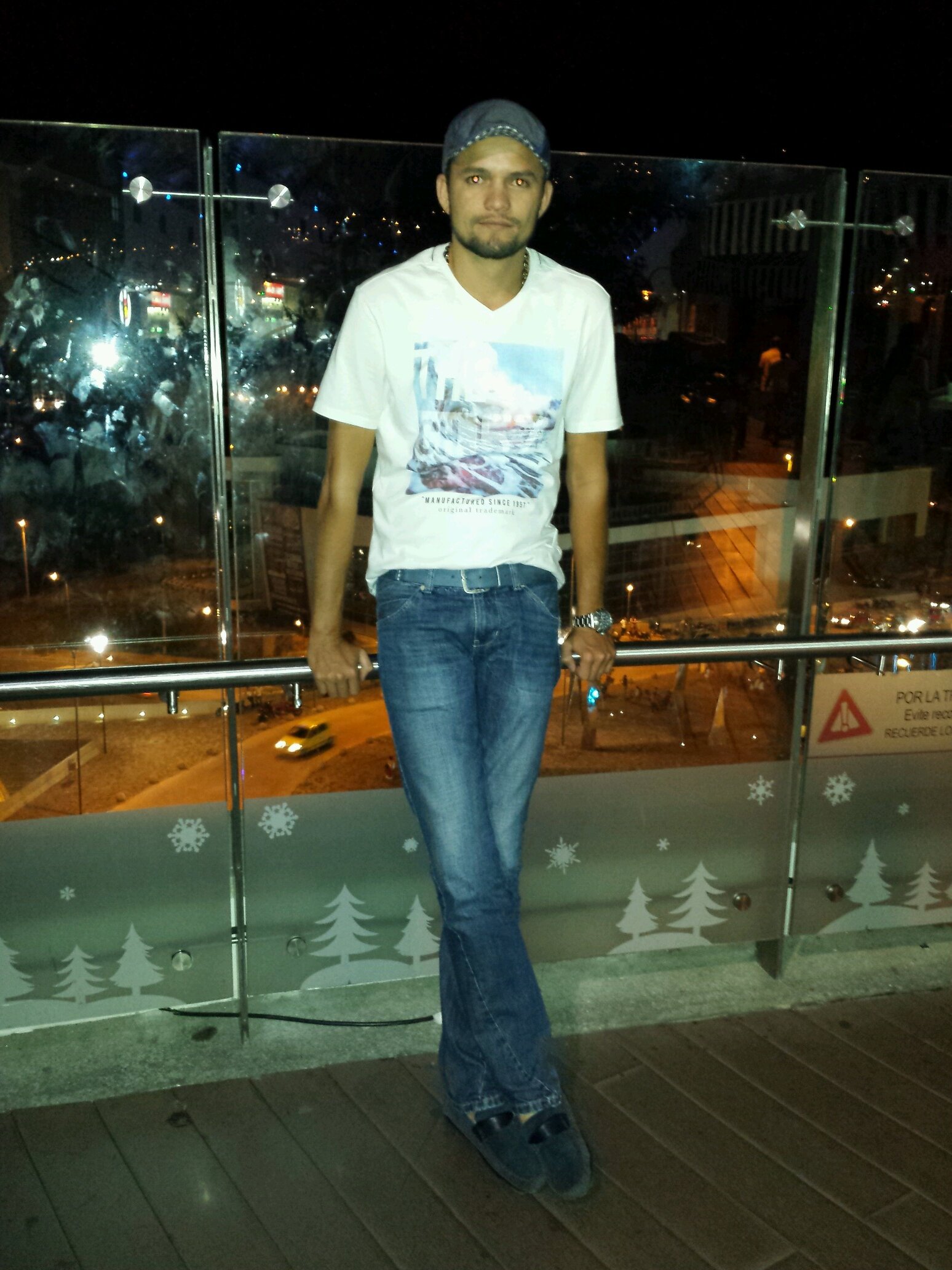 omarvar89336937's profile picture. 