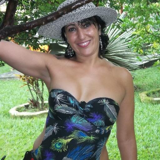 AMO, Trabalhar em SEGURANÇA PRIVADA, SOU UMA MENINA FELIZ, GOSTO MUITO DE LAZER,DE IR AO CLUBE,