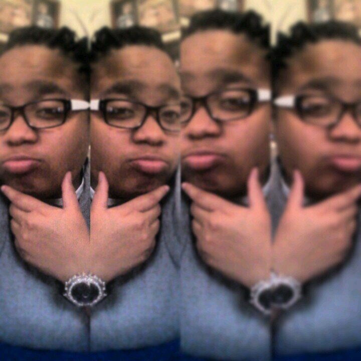 jay thats the name .. 1⃣8⃣years of age.. LESBIAN(PUSSY MONSTER) .... SINGLE.... KIK ME AT gemini_lesbian.... follow me i will follow back!! ❕❕