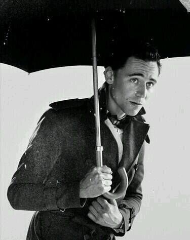another free follow from @USSTARDIS **DON'T FOLLOW BACK HERE, FOLLOW ME THERE** (but I typically only follow fandom accounts back) #VoteLoki