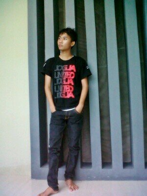 selalu tdk ingin mngecewakan orng lain.    pin:  74FADAC3