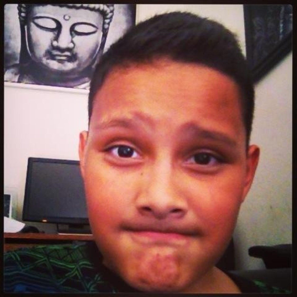 H go follow me in instagram my name is king24_vines