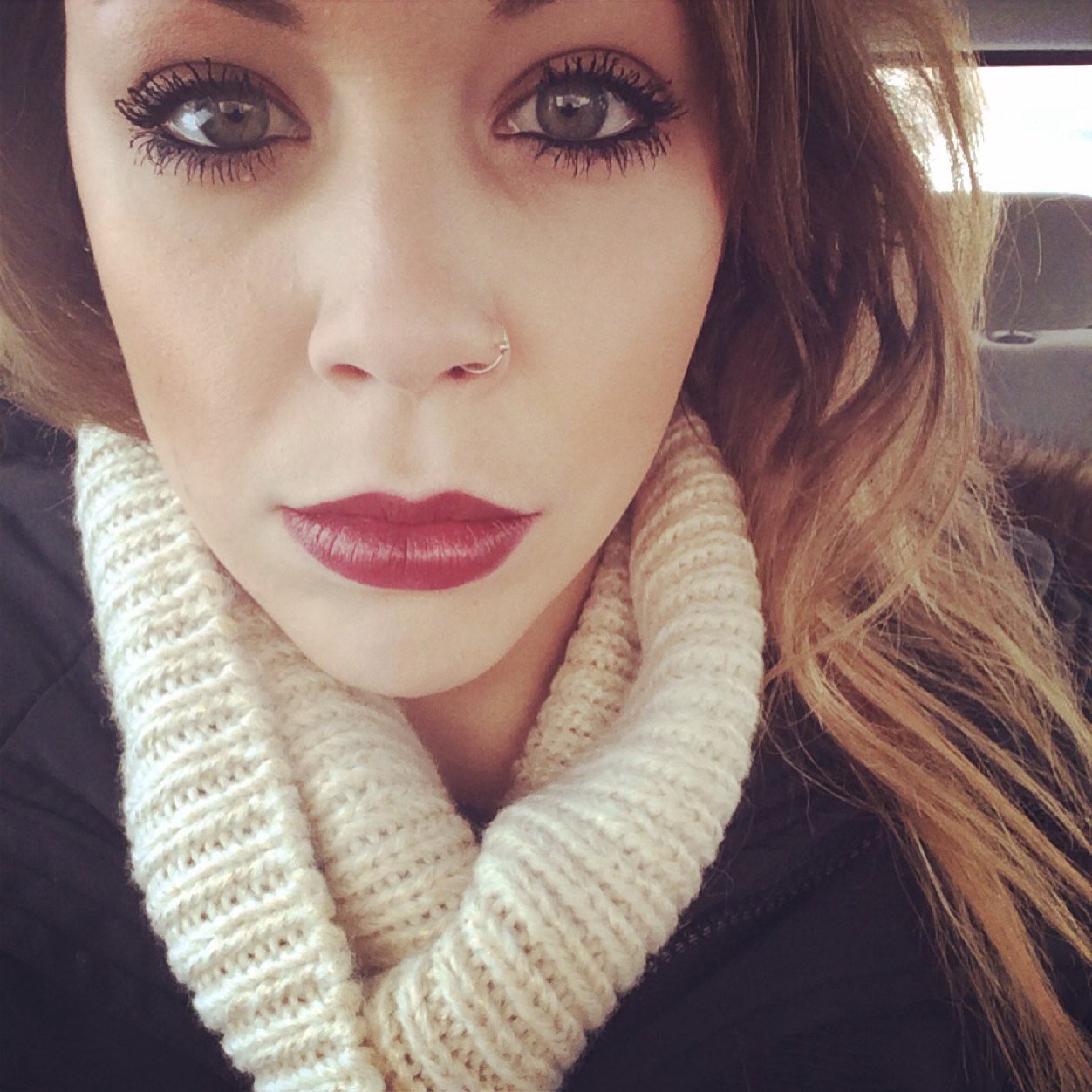 Dani
21
Lesbian
In love
Music lover
Spontaneous
Out going
Wanna-be nurse