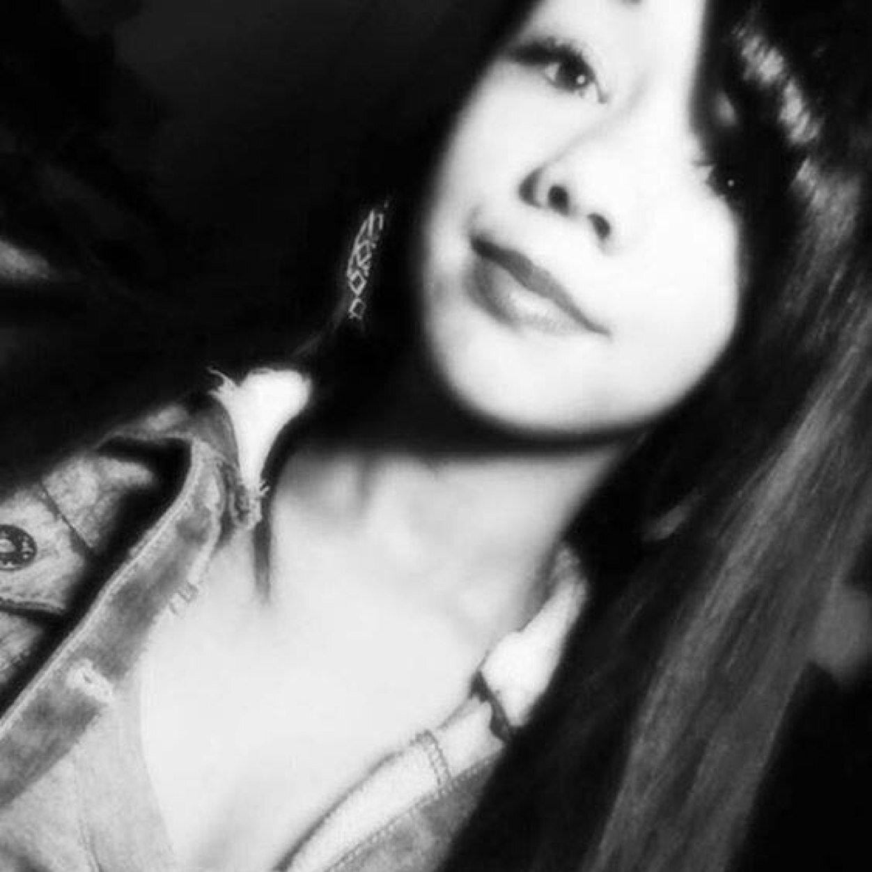 Name- Winter Aka. Whinny , Age- 17 (Junior) Sorry But Idgaf How You Feel Bout Me! IG: callmewhinny