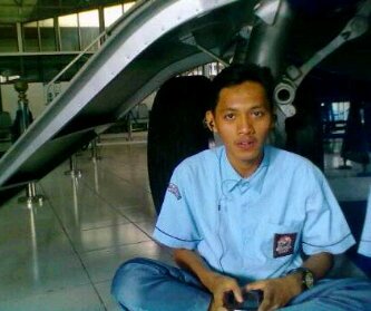 Jomblo itu penuh cobaan antara kesepian atau memilih untuk balikan ┒(˘- ˘ )┎