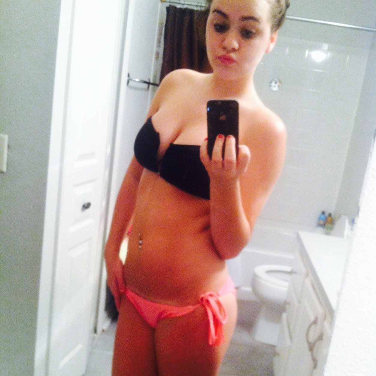 coxpaige75001's profile picture. 