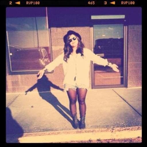 Just Be Your Self♥ @onedirection♥ @justinbieber #Dreamer♥
#Directioner♥
#Belieber♥
#Rusher♥
https://t.co/rKeXvgIKSk