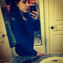 yours♡ (@alecorvv) Twitter