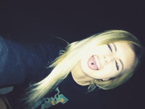 Follow me and my bitches: http://t.co/3WNQ97fn2p  http://t.co/GOT8IzdxMJ , http://t.co/Y7lbCPFsrP